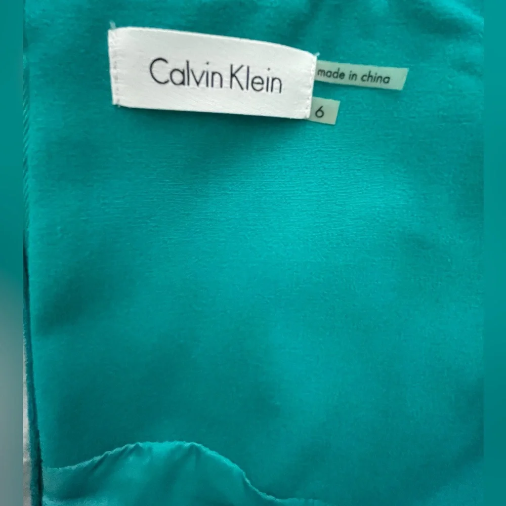 NWT Calvin Klein Two Tone Fit and Flare Dress evrgrn/blk Size 6 style CD4XI8R7